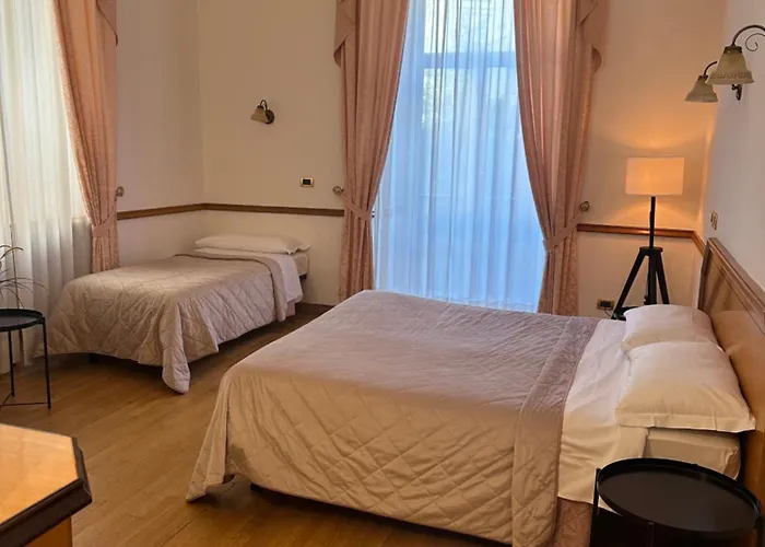 Green Hotel 2*